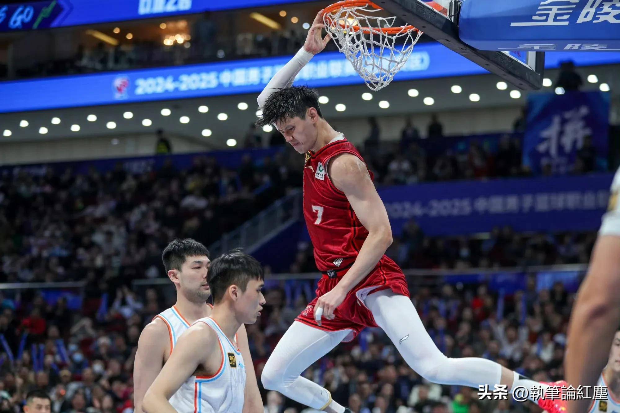 北京首钢训练开放日，加时末段豪取连胜引欢呼，欧超杯在即，身体对抗强度拉满的简单介绍-英雄联盟比赛竞猜